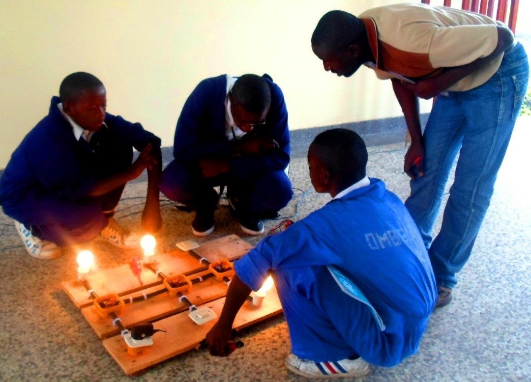 école du cinquantenaire